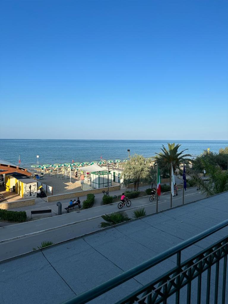 Hotel Costa Verde Pineto Zewnętrze zdjęcie